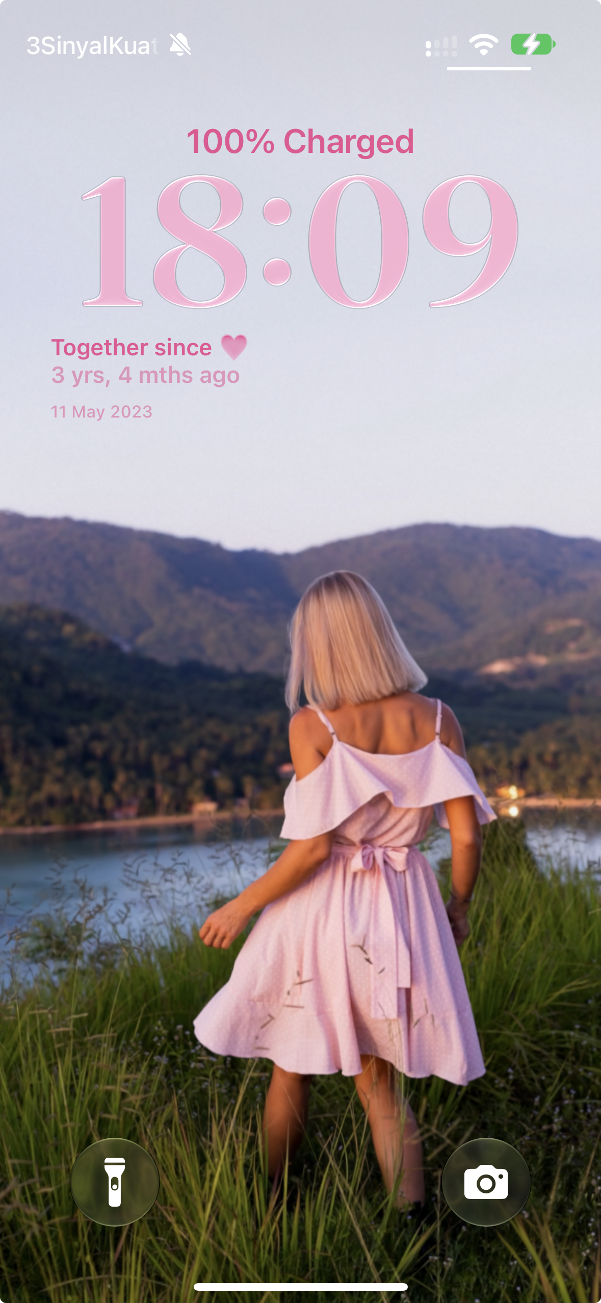 Pretty Progress Lock Screen widget titled Together since, showing 3 years and 4 months since 11 May 2023.